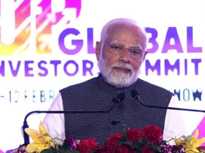 प्रधानमंत्री नरेंद्र मोदी ने उत्तर प्रदेश के लखनऊ में यूपी ग्लोबल इन्वेस्टर्स समिट का उद्घाटन किया